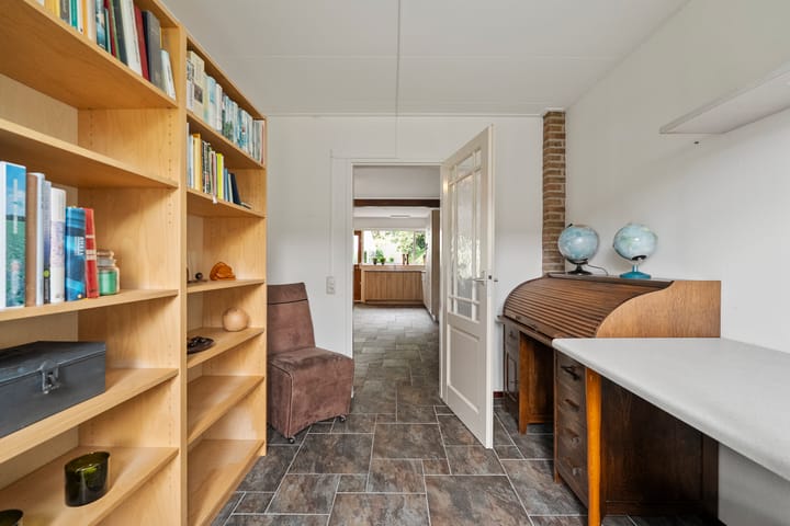 Foto 15 van Hazelaarlaan 6