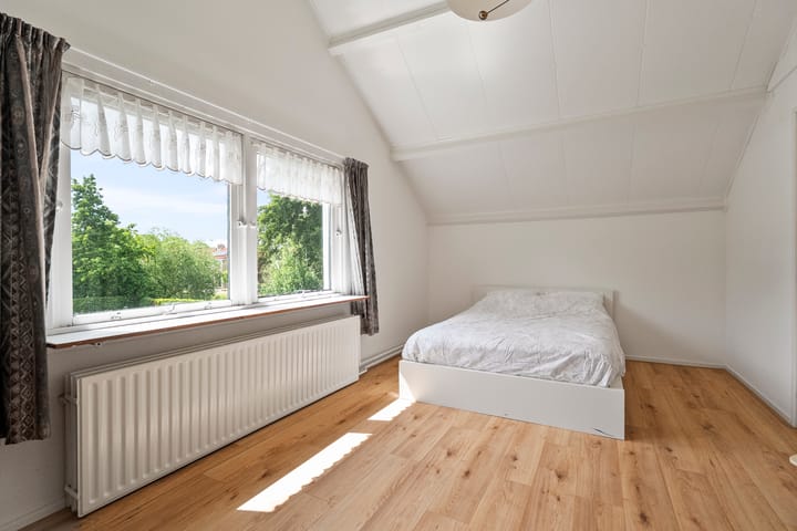 Foto 21 van Hazelaarlaan 6