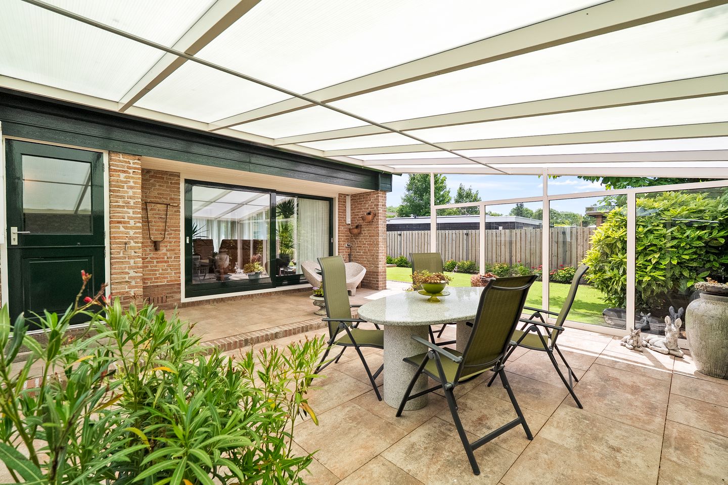 Foto 29 van Hazelaarlaan 6