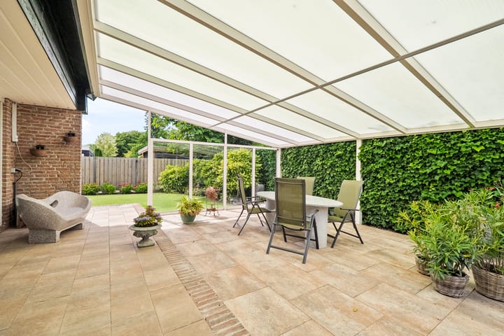 Foto 30 van Hazelaarlaan 6