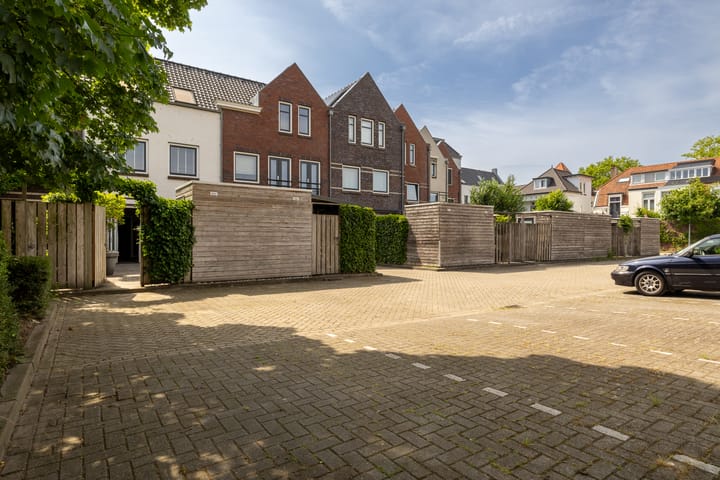 Foto 33 van Landstraat 182