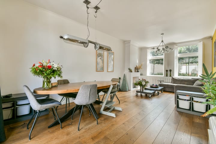 Photo 6 of Willemstraat 29