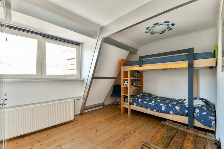 Photo 28 of Willemstraat 29