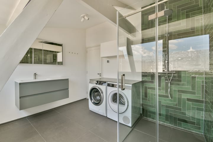 Photo 33 of Willemstraat 29