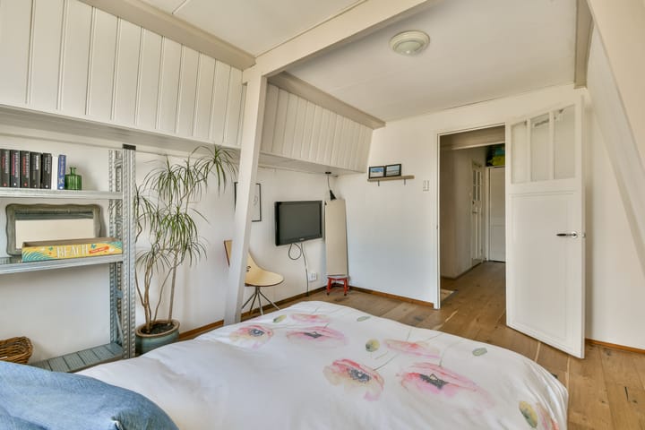 Photo 43 of Willemstraat 29