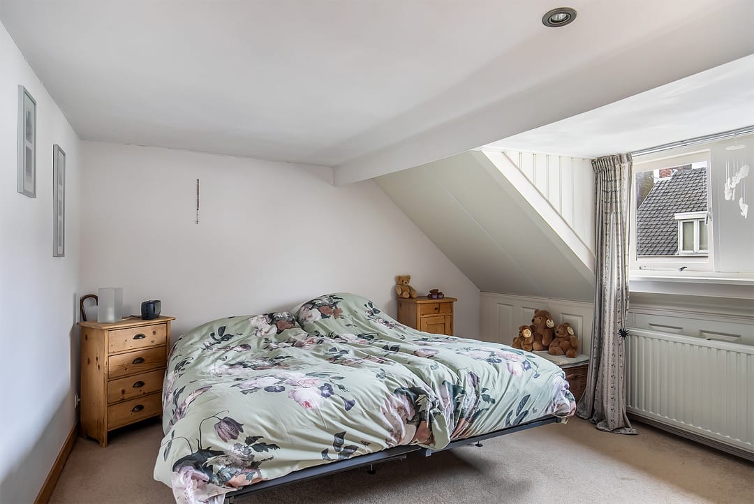 Foto 16 van Sluisstraat 48