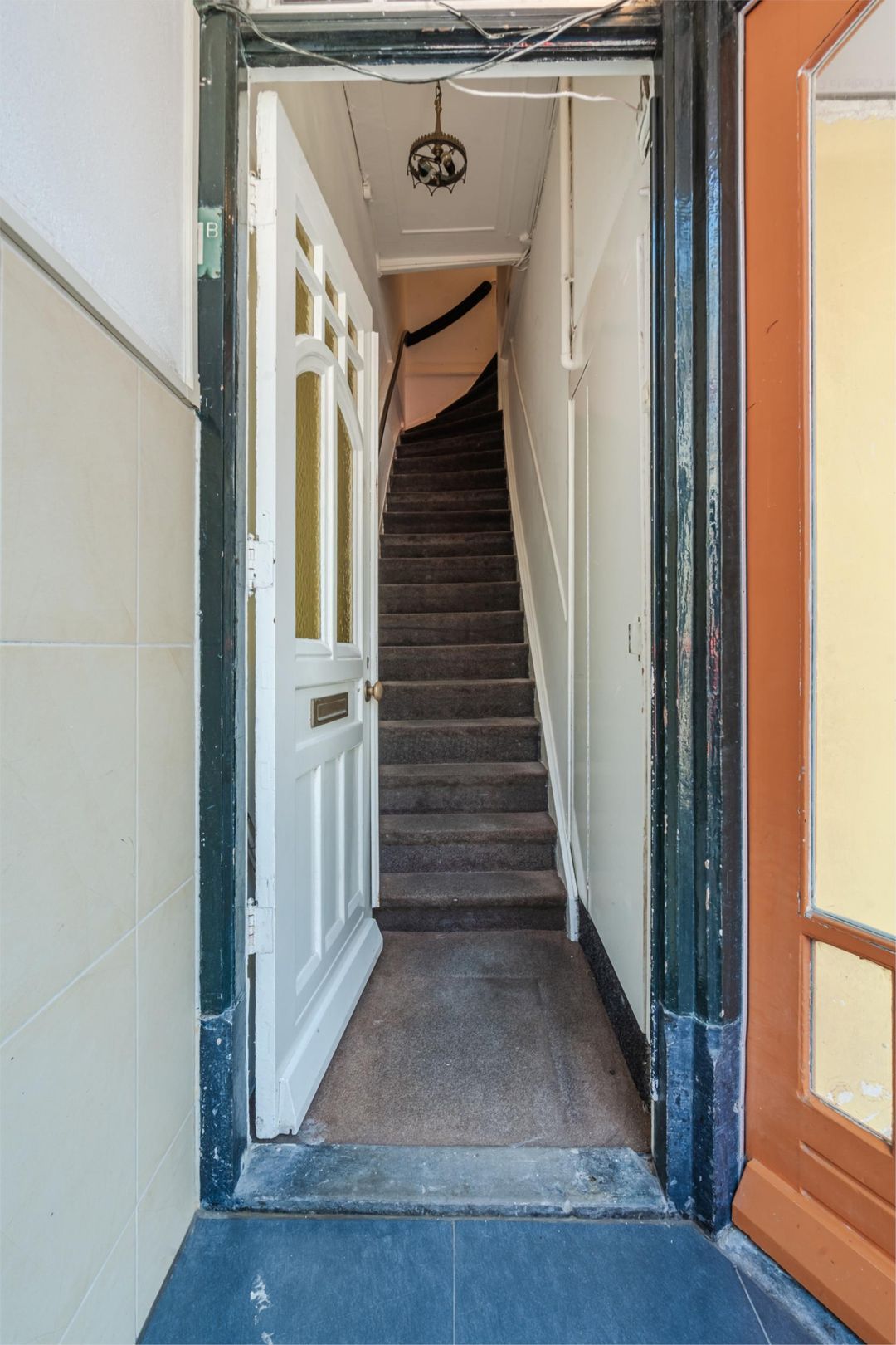 Photo 7 of Van Kinsbergenstraat 1-B