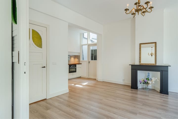 Foto 19 van Van Kinsbergenstraat 1-B