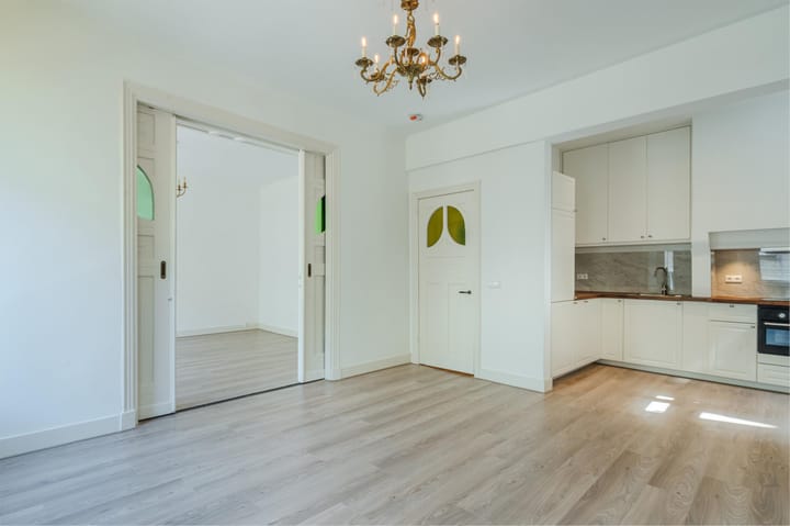 Foto 22 van Van Kinsbergenstraat 1-B