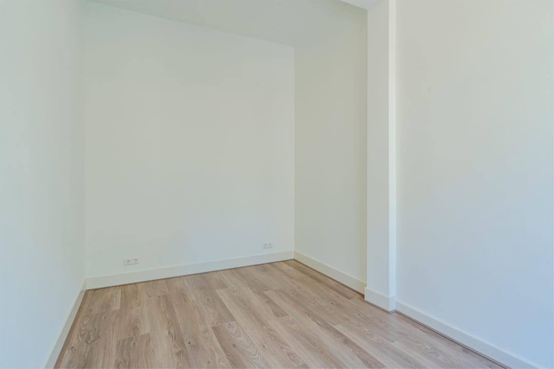 Photo 31 of Van Kinsbergenstraat 1-B