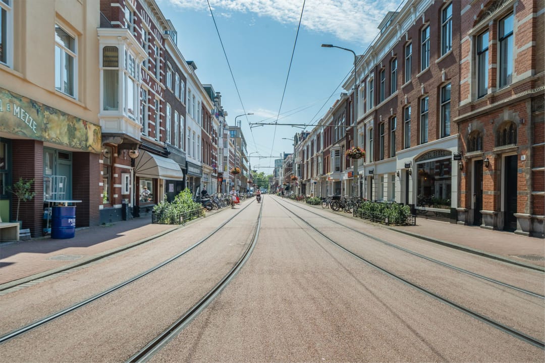 Photo 38 of Van Kinsbergenstraat 1-B