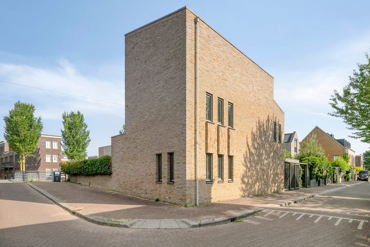 Foto 7 van Uitdamstraat 16