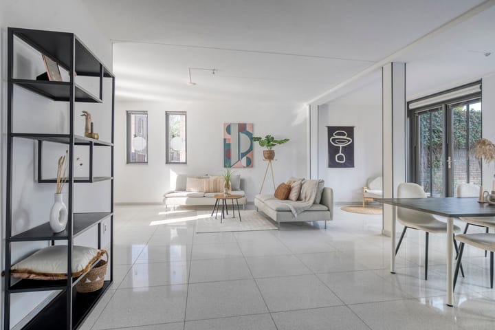 Foto 11 van Uitdamstraat 16