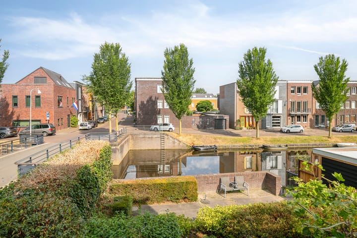 Foto 28 van Uitdamstraat 16