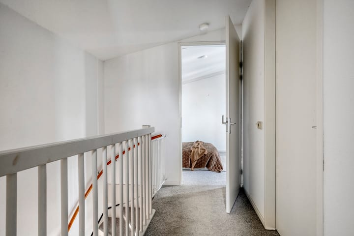 Foto 29 van Uitdamstraat 16