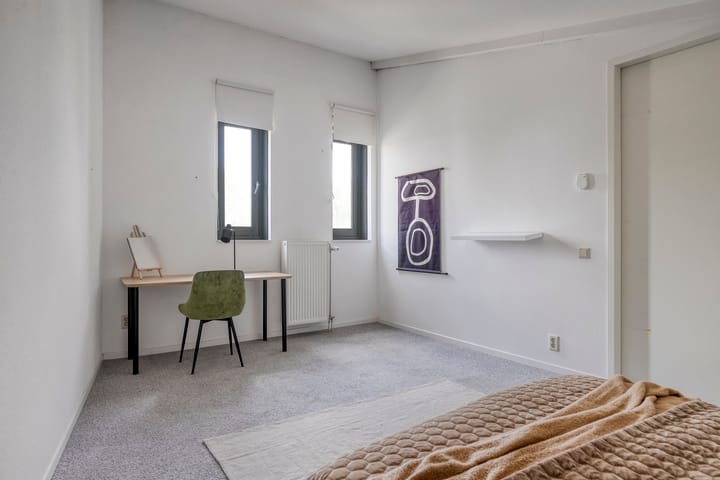 Foto 30 van Uitdamstraat 16