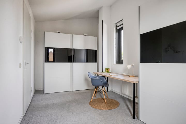 Foto 32 van Uitdamstraat 16