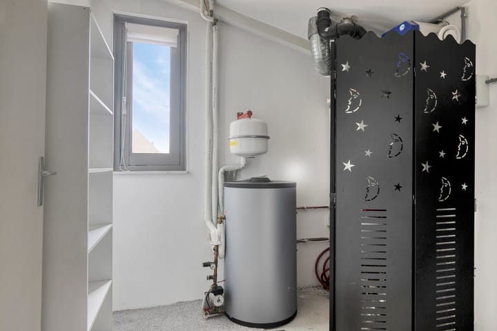 Foto 34 van Uitdamstraat 16