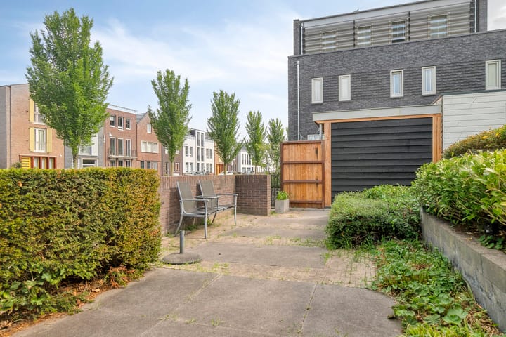 Foto 39 van Uitdamstraat 16