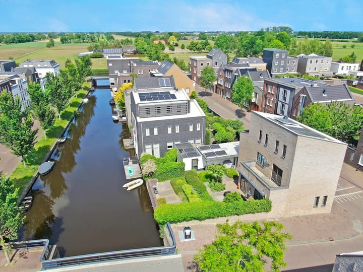 Foto 44 van Uitdamstraat 16