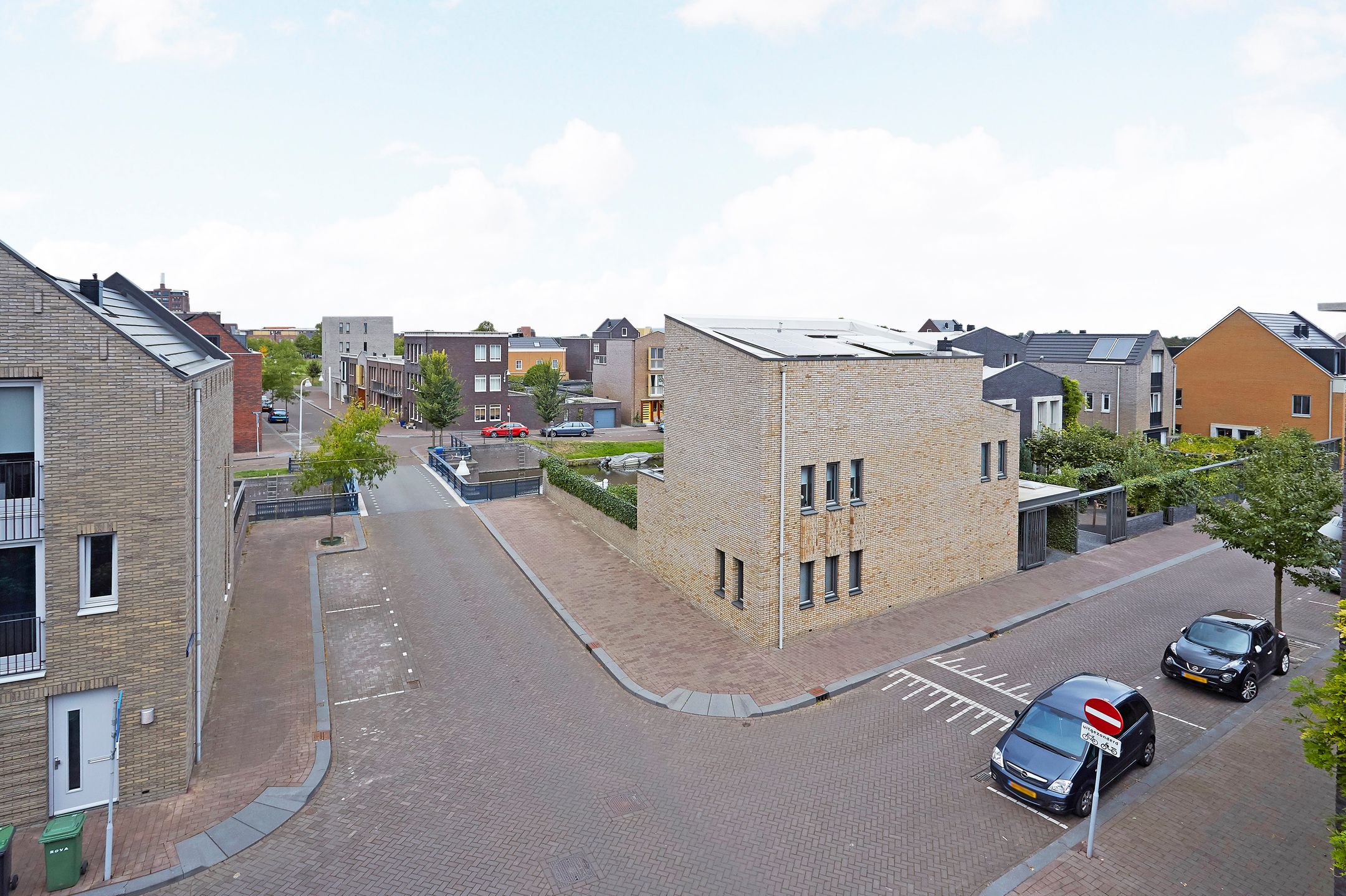 Foto 48 van Uitdamstraat 16