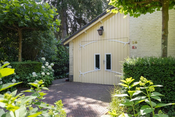 Photo 57 of Bilderdijklaan 36