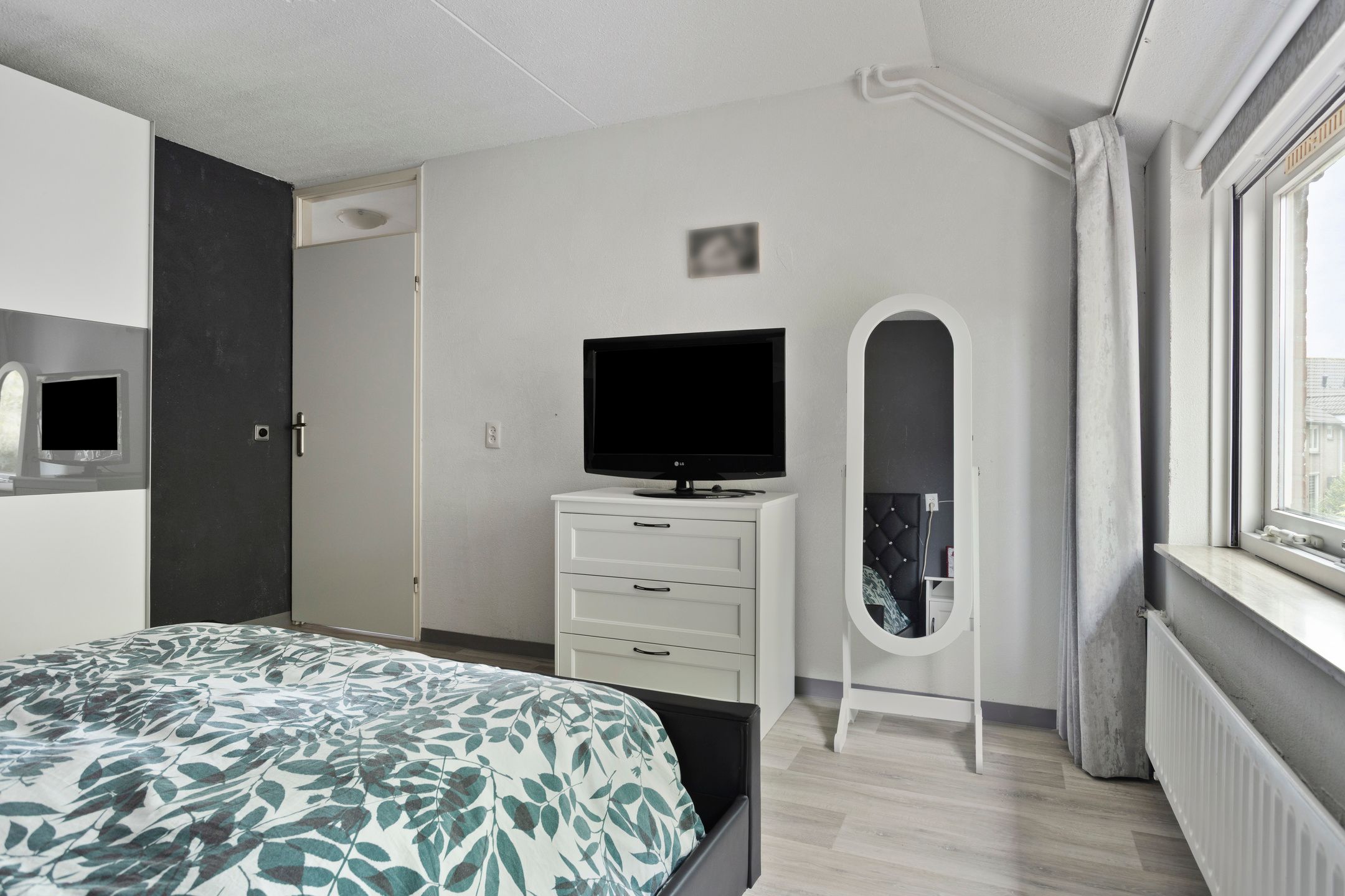 Foto 15 van Zilvermeeuw 102