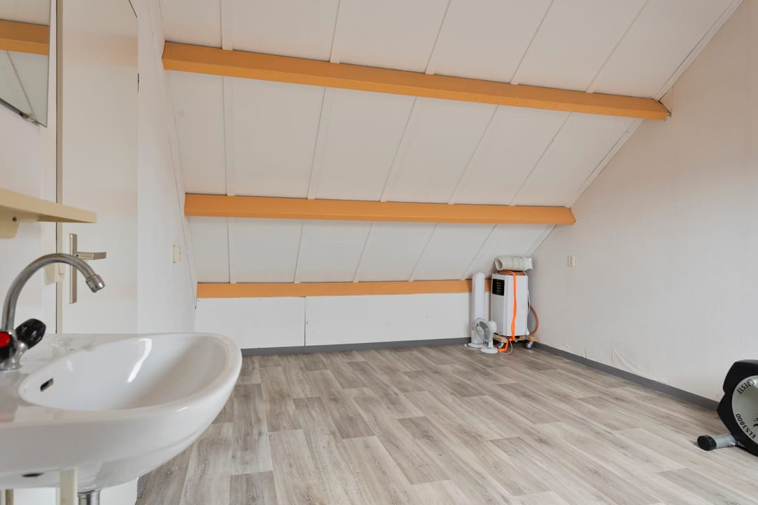 Foto 26 van Zilvermeeuw 102