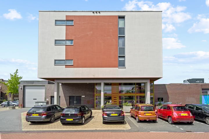 Foto 38 van Dr. Max Euwestraat 16