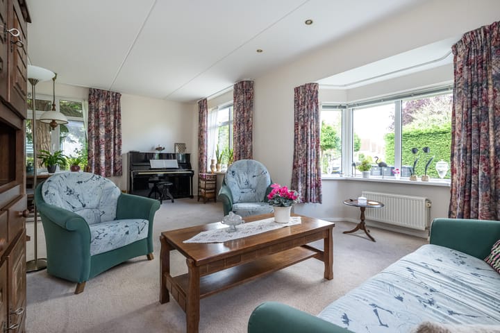 Foto 10 van Diepenbrockstraat 8