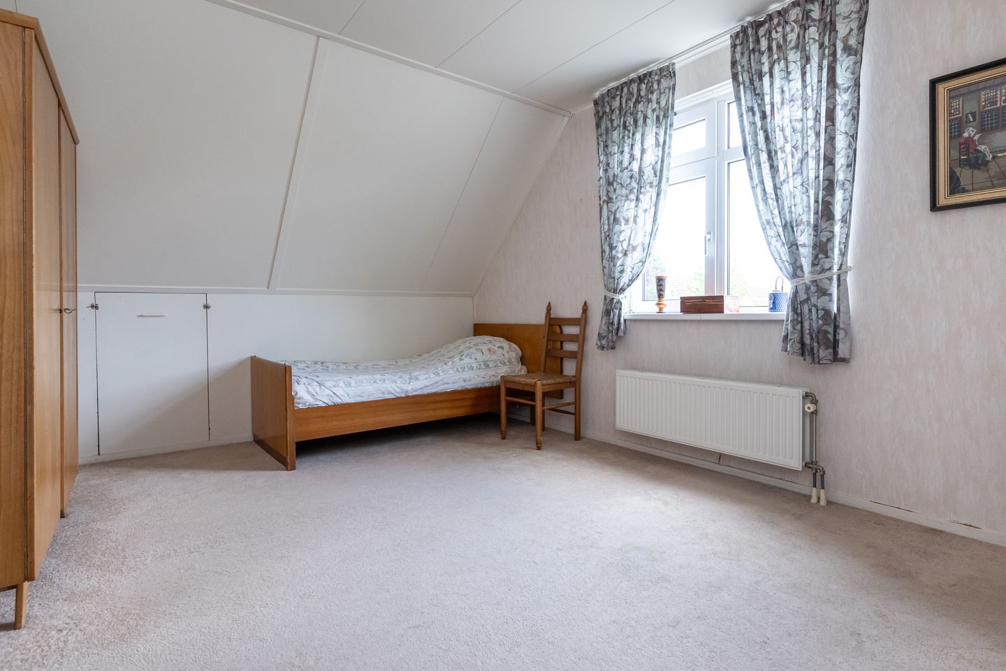 Photo 25 of Diepenbrockstraat 8