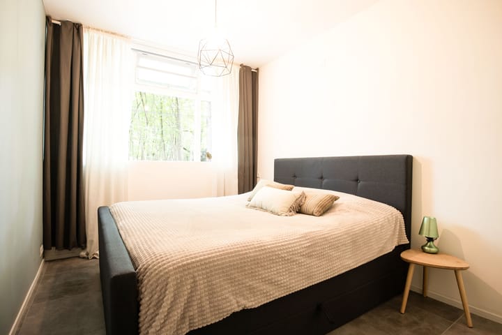 Foto 12 van Anna van Burenlaan 38