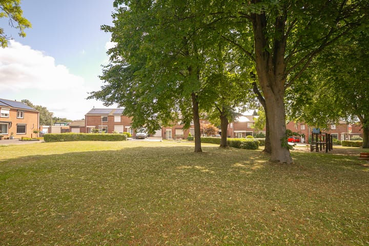 Foto 24 van 1940-45-laan 44