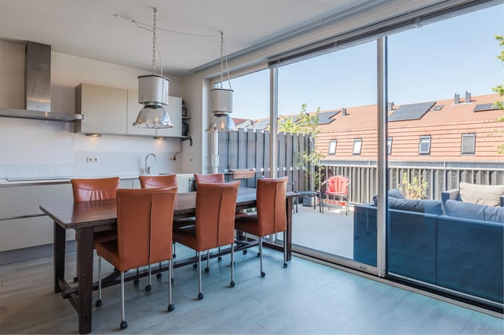 Foto 24 van Timorstraat 52