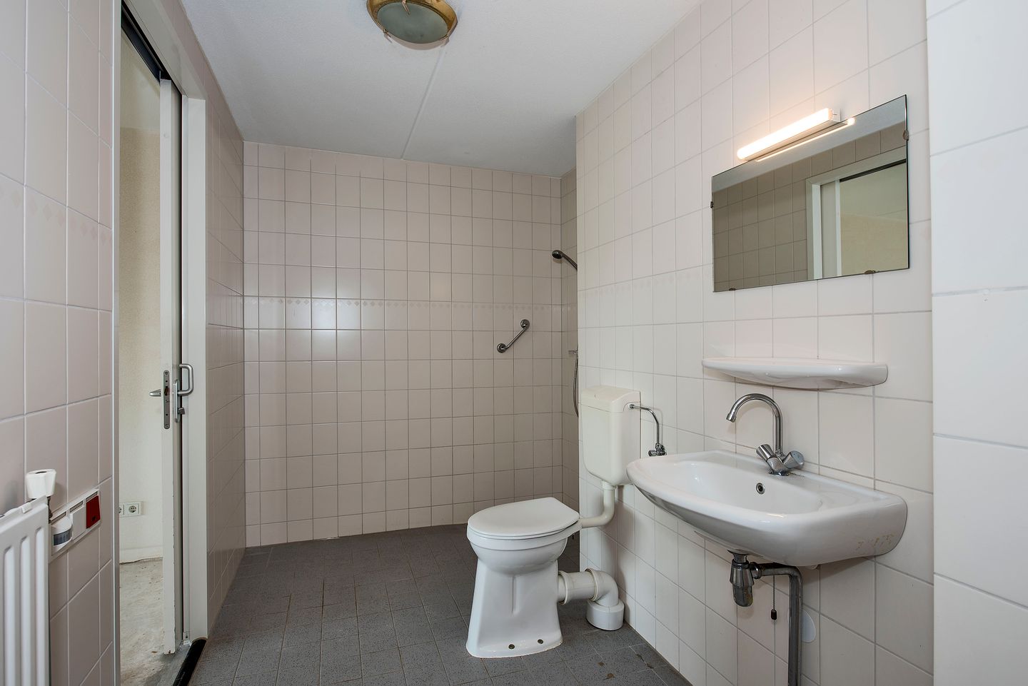 Photo 14 of H. Leefsmastraat 47