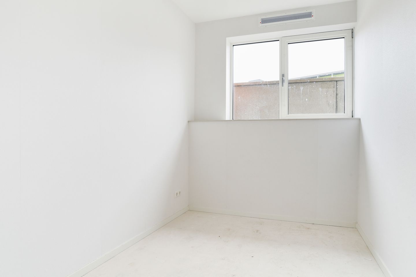 Photo 10 of Friesestraatweg 22-3