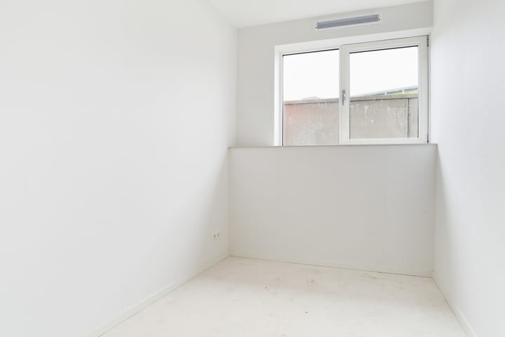 Foto 10 van Friesestraatweg 22-3