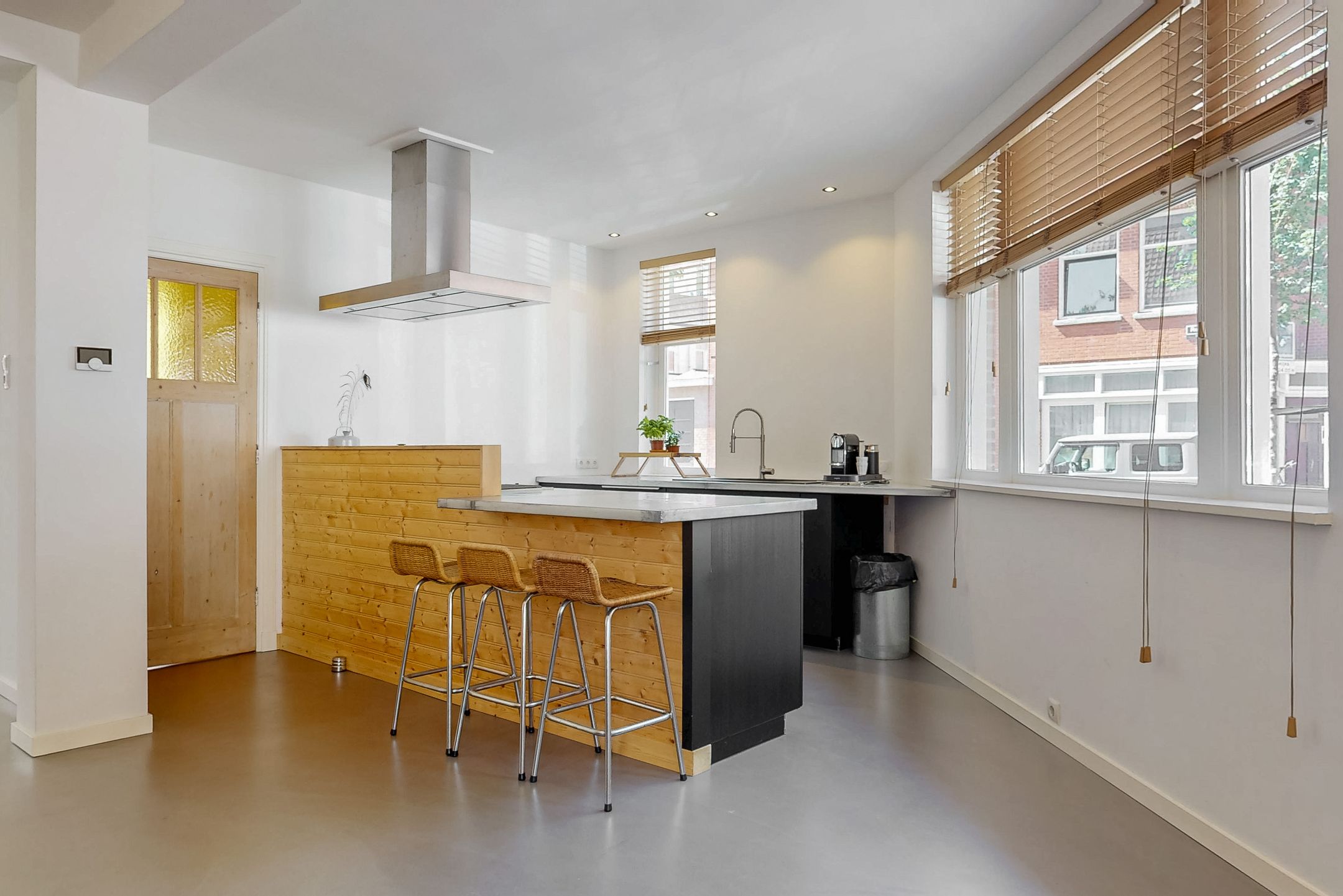 Photo 3 of Reinwardtstraat 2