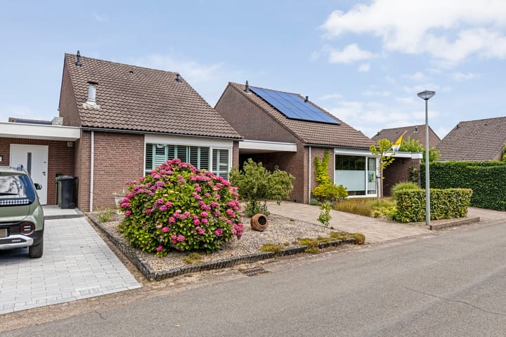 Photo 3 of Bevelandselaan 7