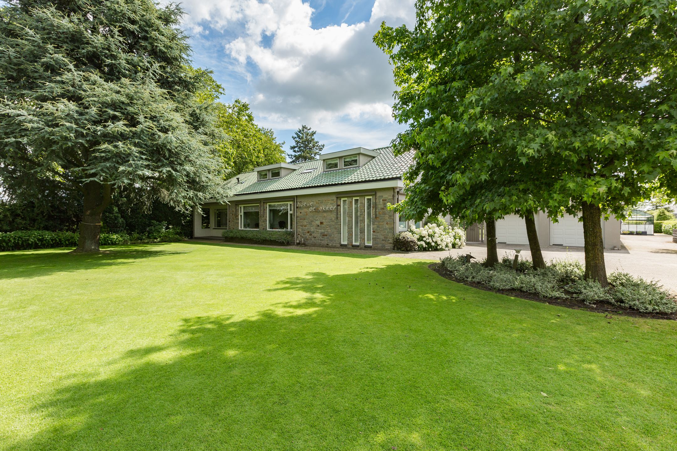 Foto 15 van Leeuwenhoekweg 50