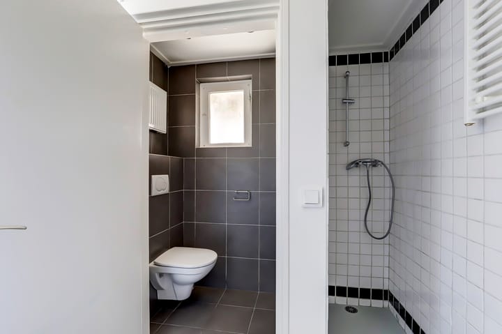 Photo 22 of Bilderdijkstraat 27