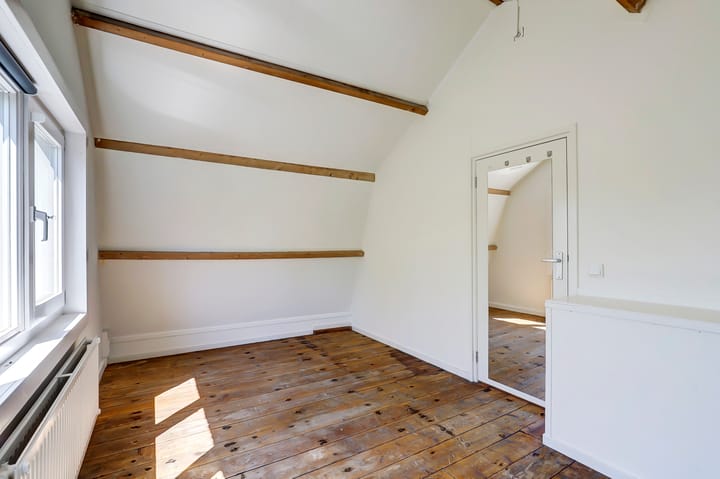 Photo 26 of Bilderdijkstraat 27