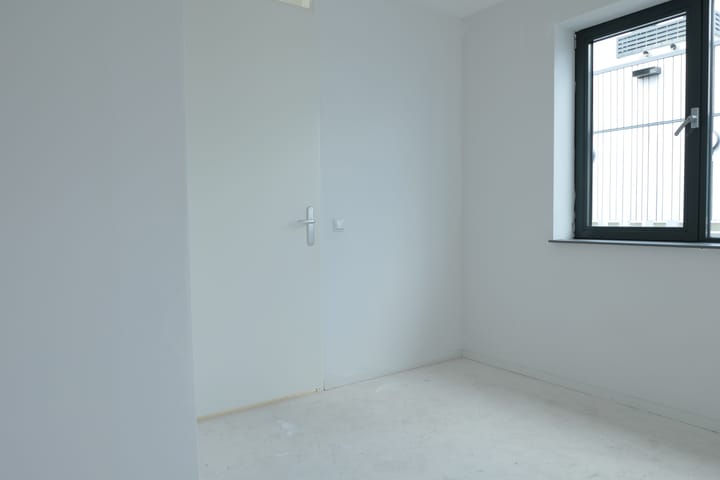 Photo 9 of Friesestraatweg 22-19