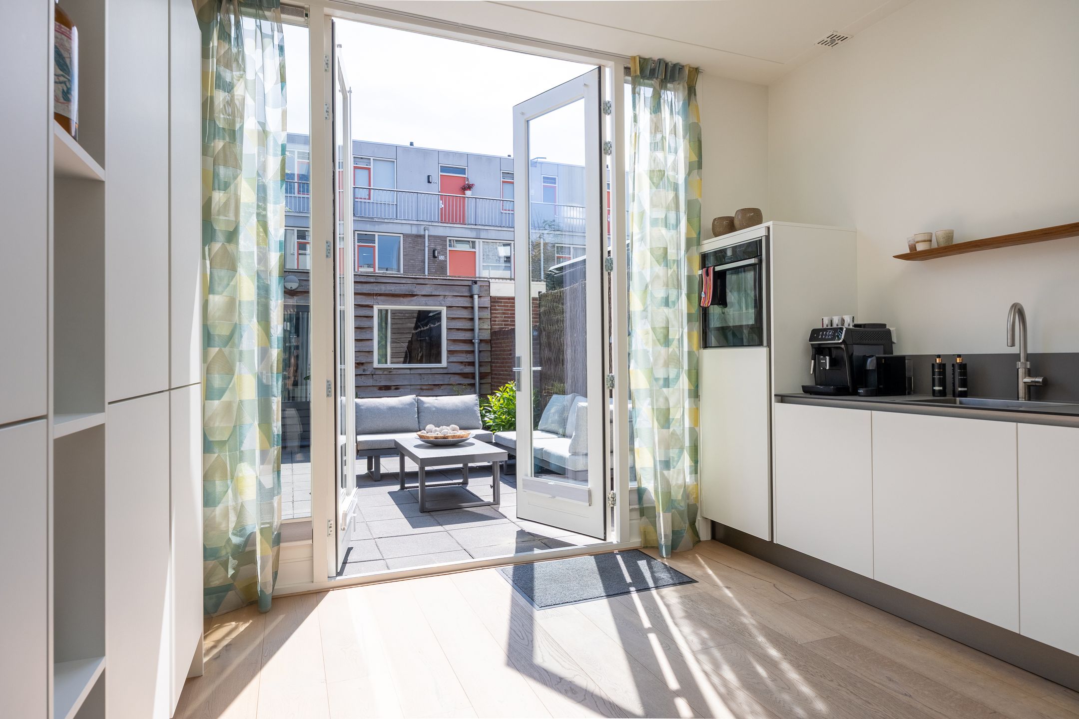 Foto 15 van Amaliastraat 34