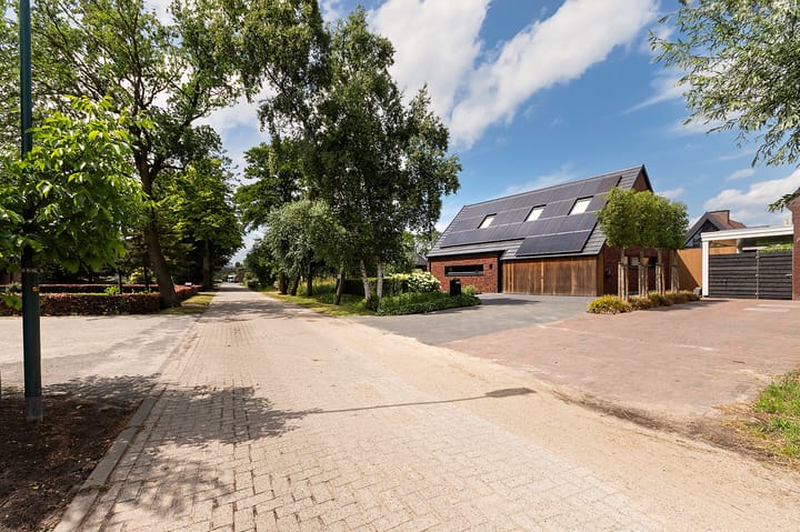 Foto 2 van Peelstraat 13