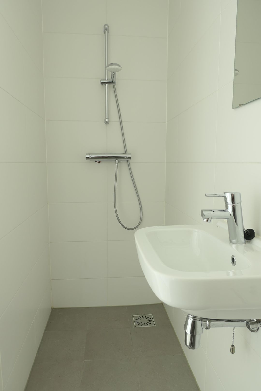 Photo 11 of Friesestraatweg 22-44