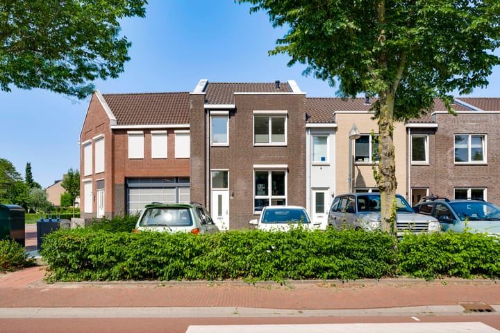 Photo 7 of Frans Strouxstraat 4-K