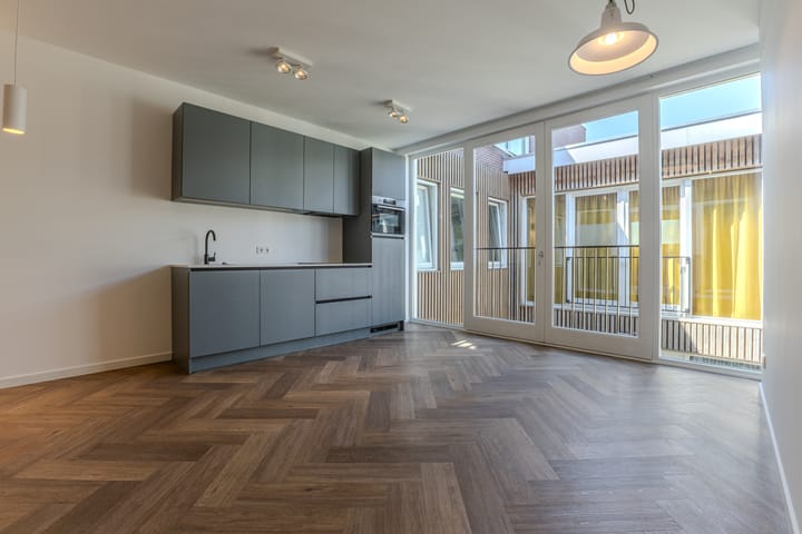 Foto 2 van Vinkenstraat 64-D