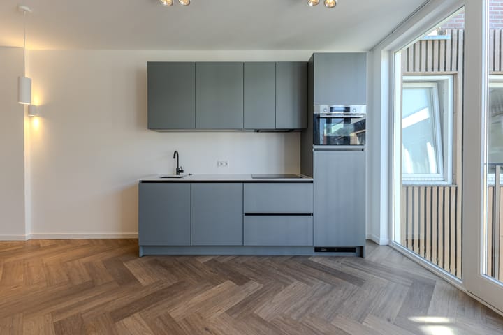 Foto 8 van Vinkenstraat 64-D