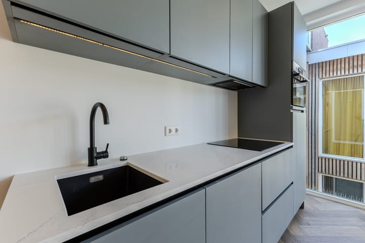 Foto 9 van Vinkenstraat 64-D